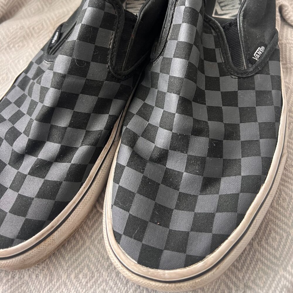 Vans Men's Black and Gray Checkered Slip-On Sneakers - Picture 2 of 5